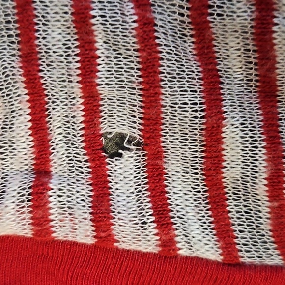 Daydreamer SM Red & White Striped  Crop Top - Picture 5 of 10